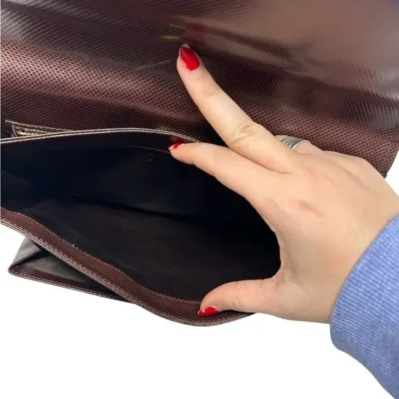 Bottega Veneta Vintage Leather Clutch – Brown & Maroon Two-Tone Bag - Picture 8 of 11